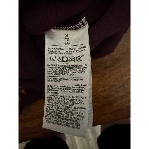 Old Navy Rib Knit Fitted Maroon Ditsy Floral Long Sleeve Top Tee Cottagecore XL - Picture 8 of 8